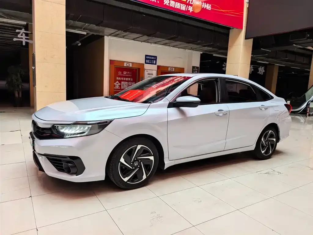 Honda Envix — фото 1