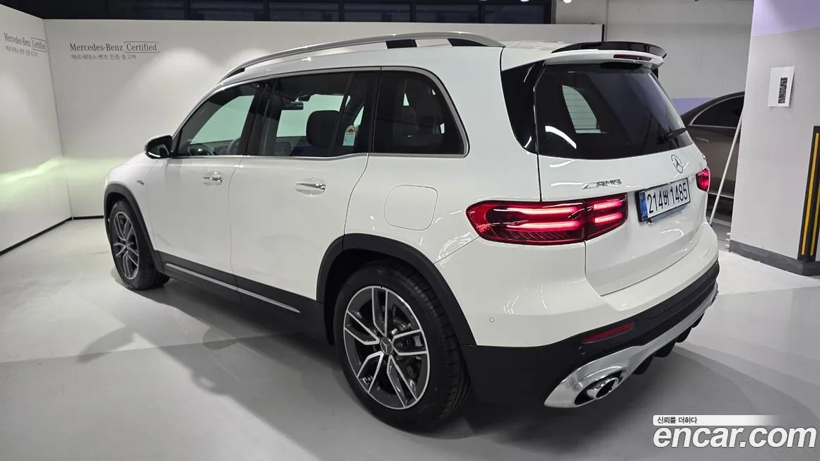 Mercedes-Benz GLB-Class — фото 6