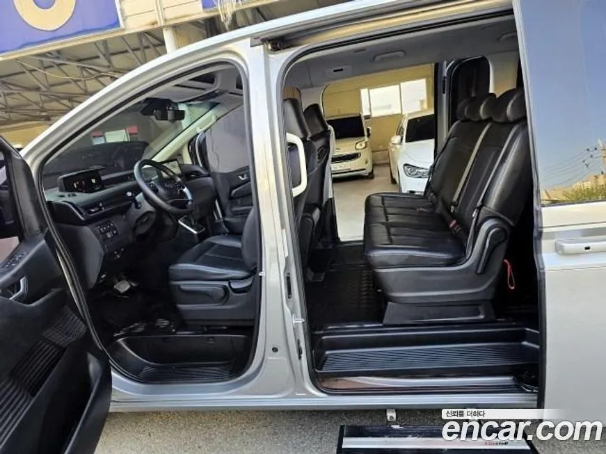 Hyundai Staria — фото 10