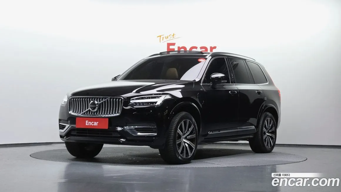 Volvo XC90 — фото 1