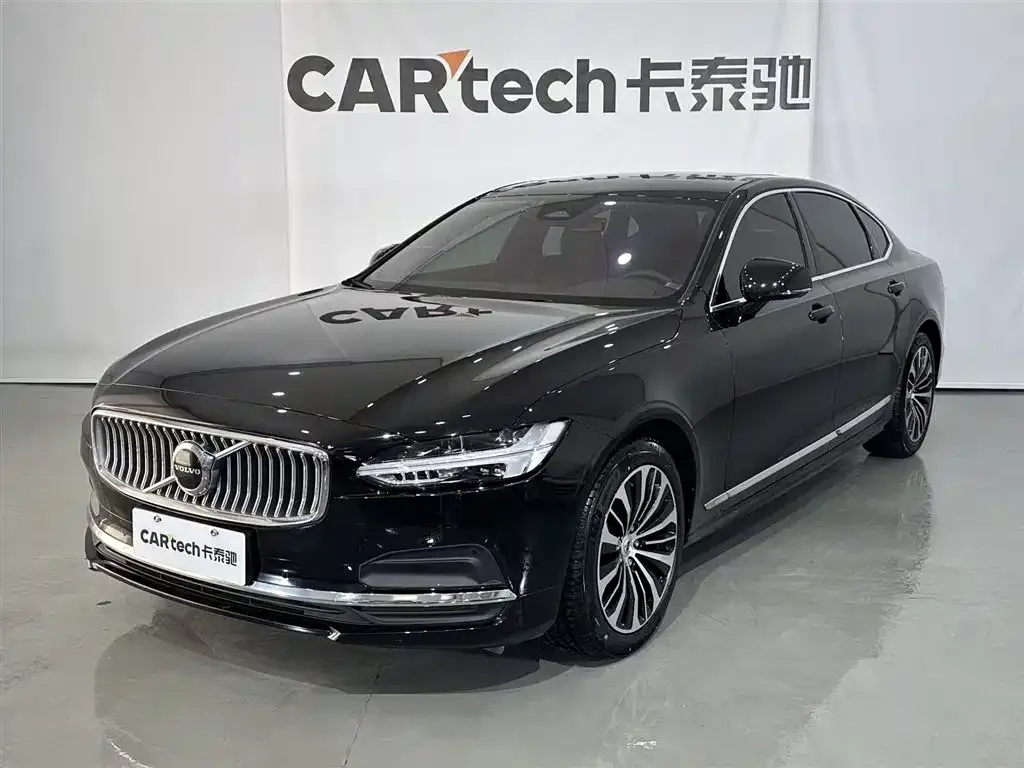 Volvo S90 — фото 1