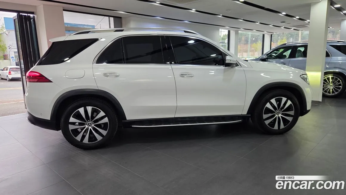 Mercedes-Benz GLE-Class — фото 2