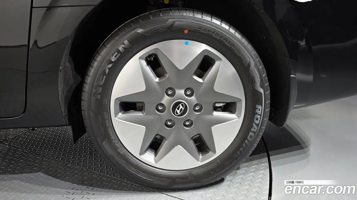 Hyundai Staria — фото 4