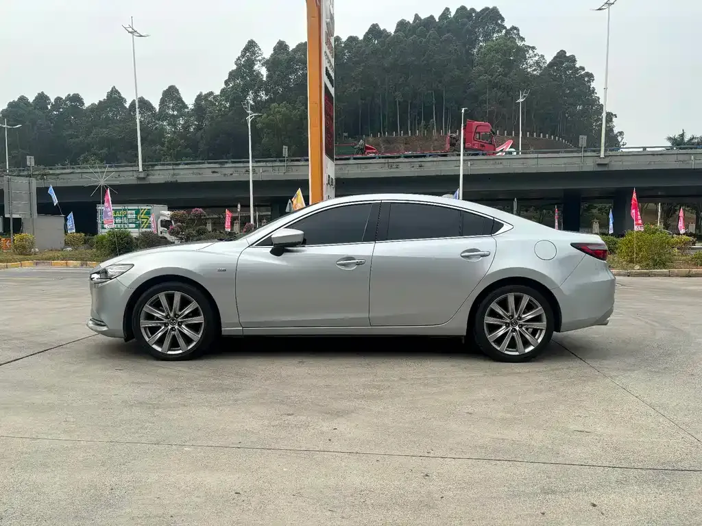 Mazda Atenza — фото 9