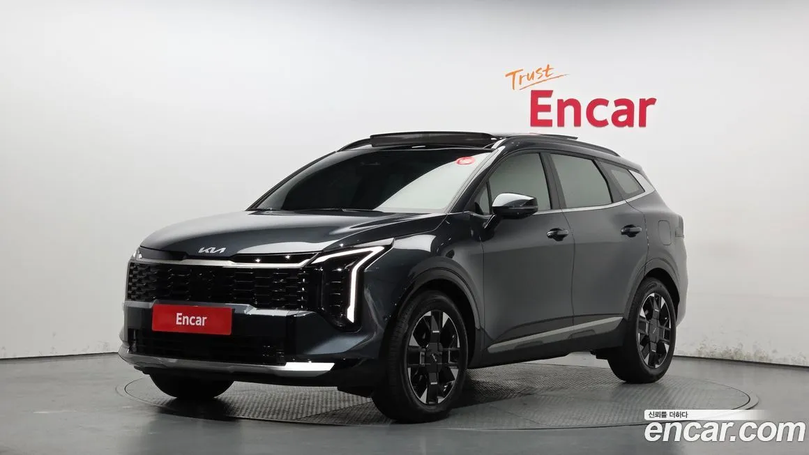 Kia Sportage — фото 1