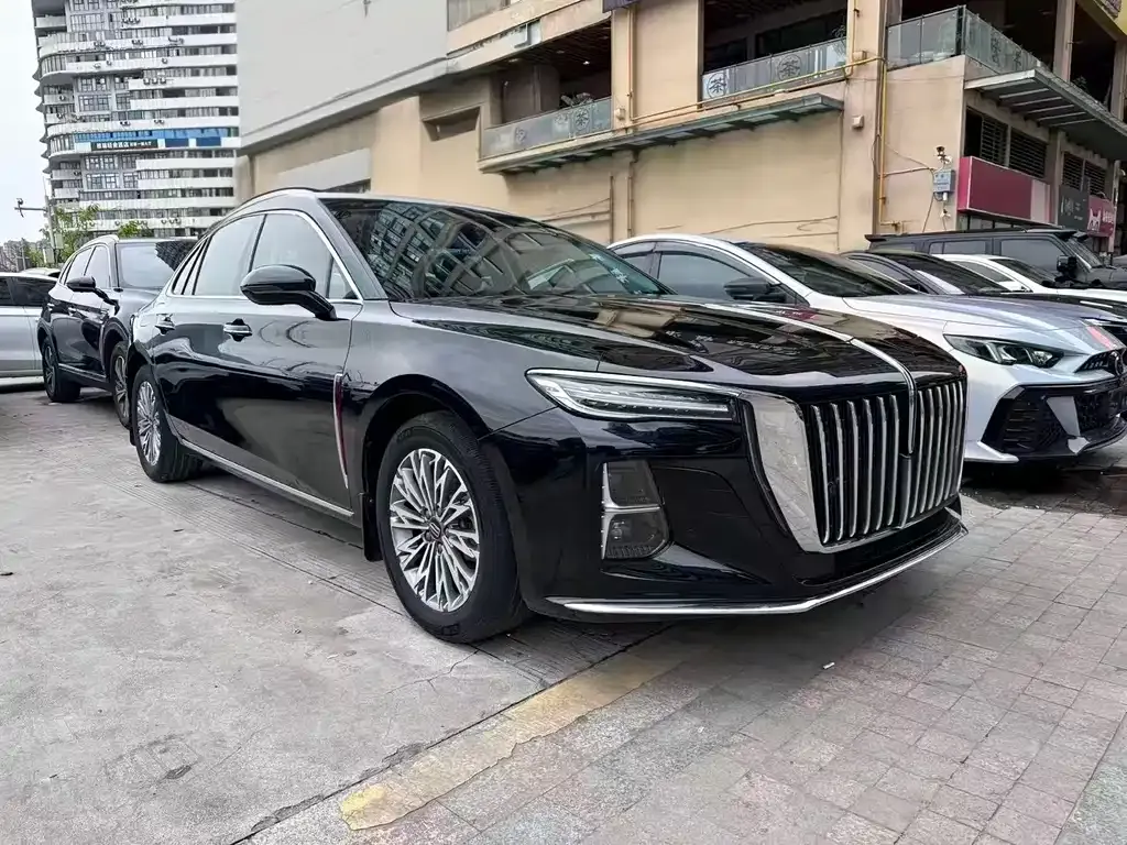 Hongqi H5 — фото 7