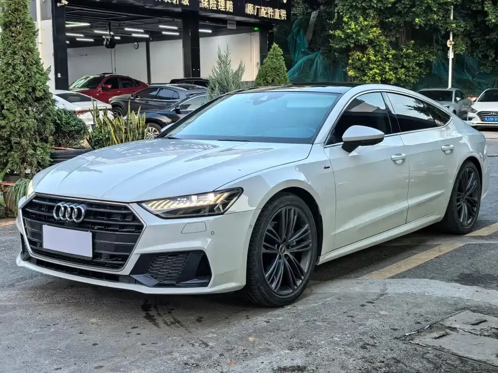 Audi A7 — фото 10