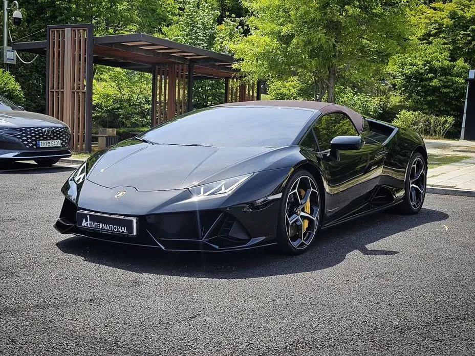 Lamborghini Huracan — фото 1