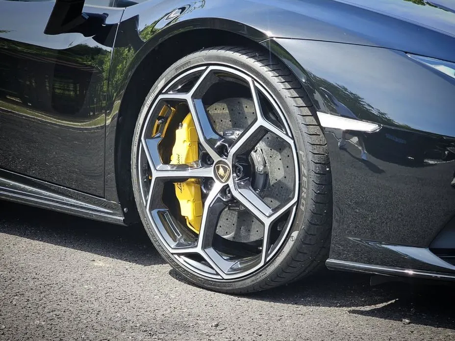 Lamborghini Huracan — фото 6