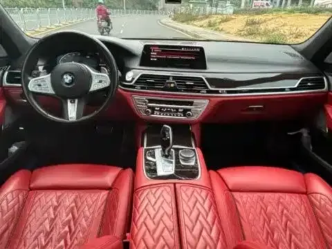 BMW 7 Series — фото 4