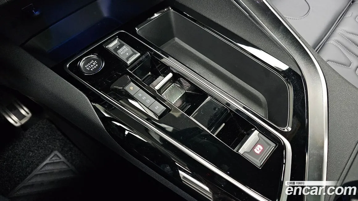 Peugeot 5008 — фото 10