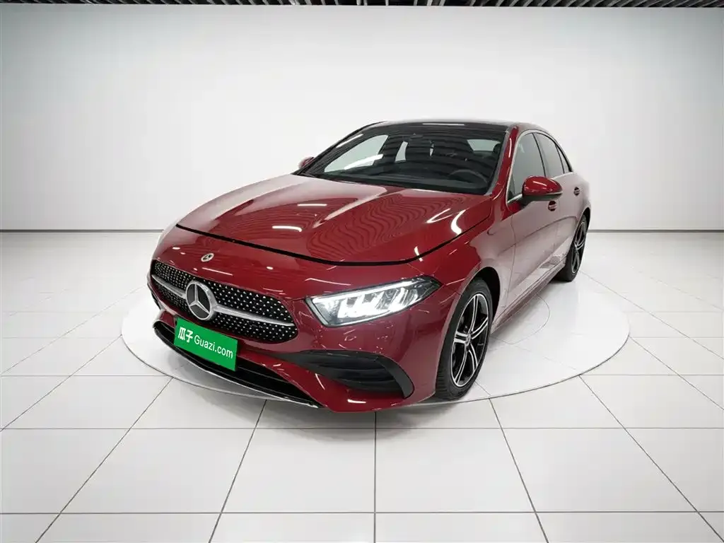 Mercedes-Benz A-Class — фото 1