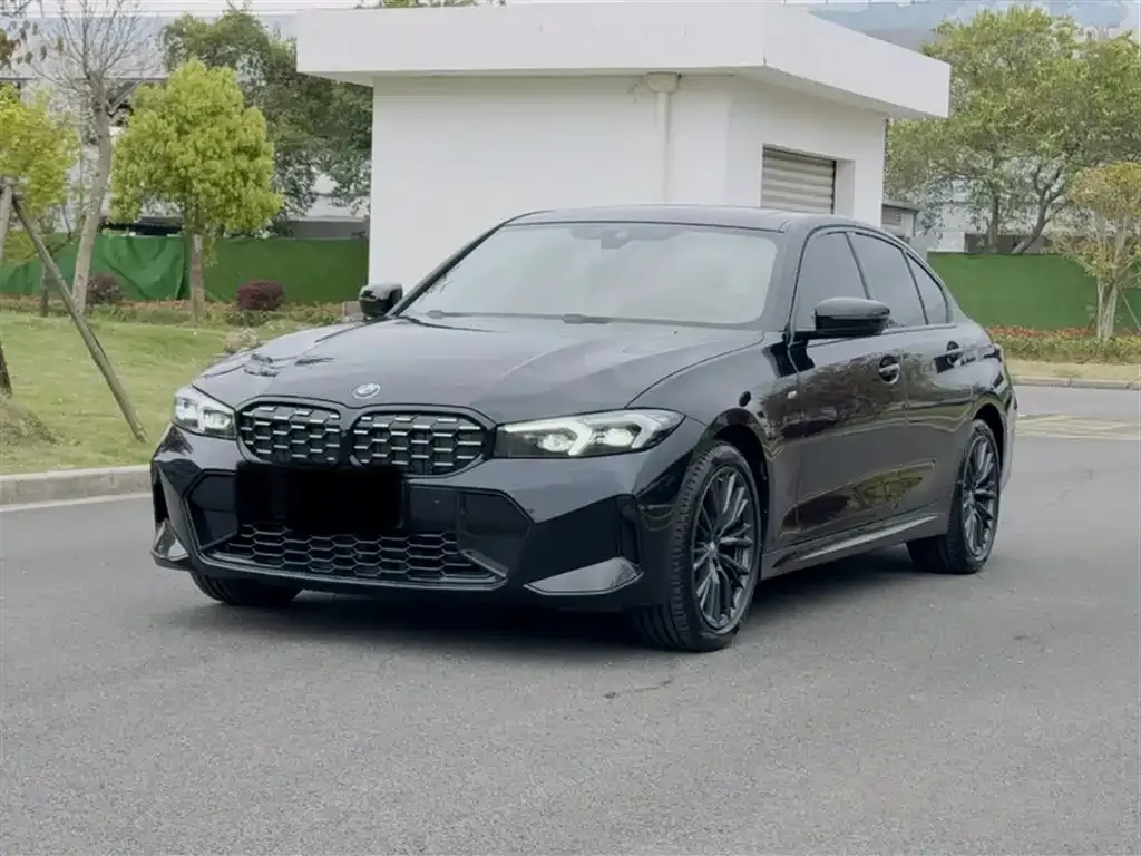 BMW 3 Series — фото 1