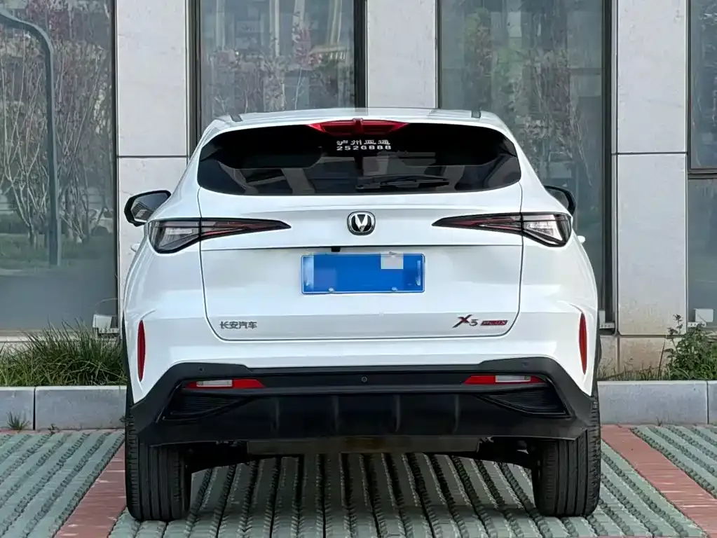 Changan X5 PLUS — фото 8