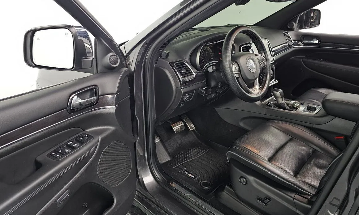 Jeep Cherokee — фото 5