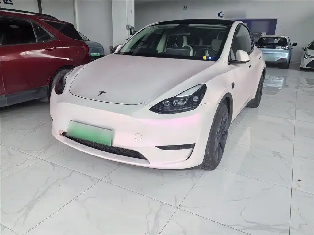 Tesla Model Y — фото 3