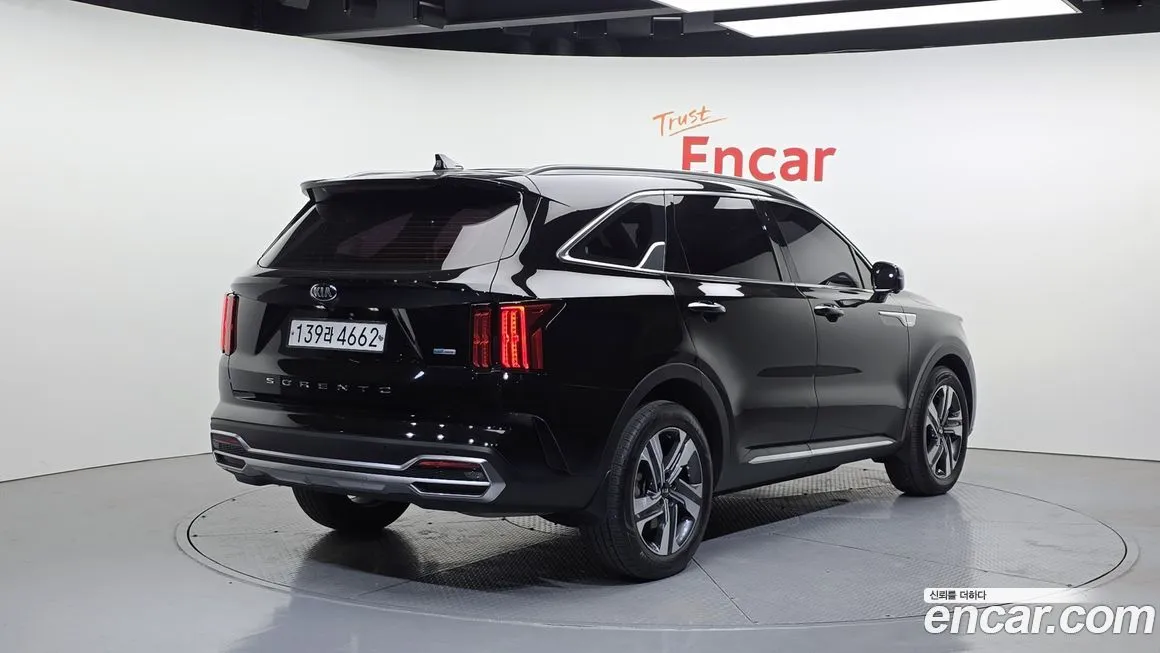 Kia Sorento — фото 5
