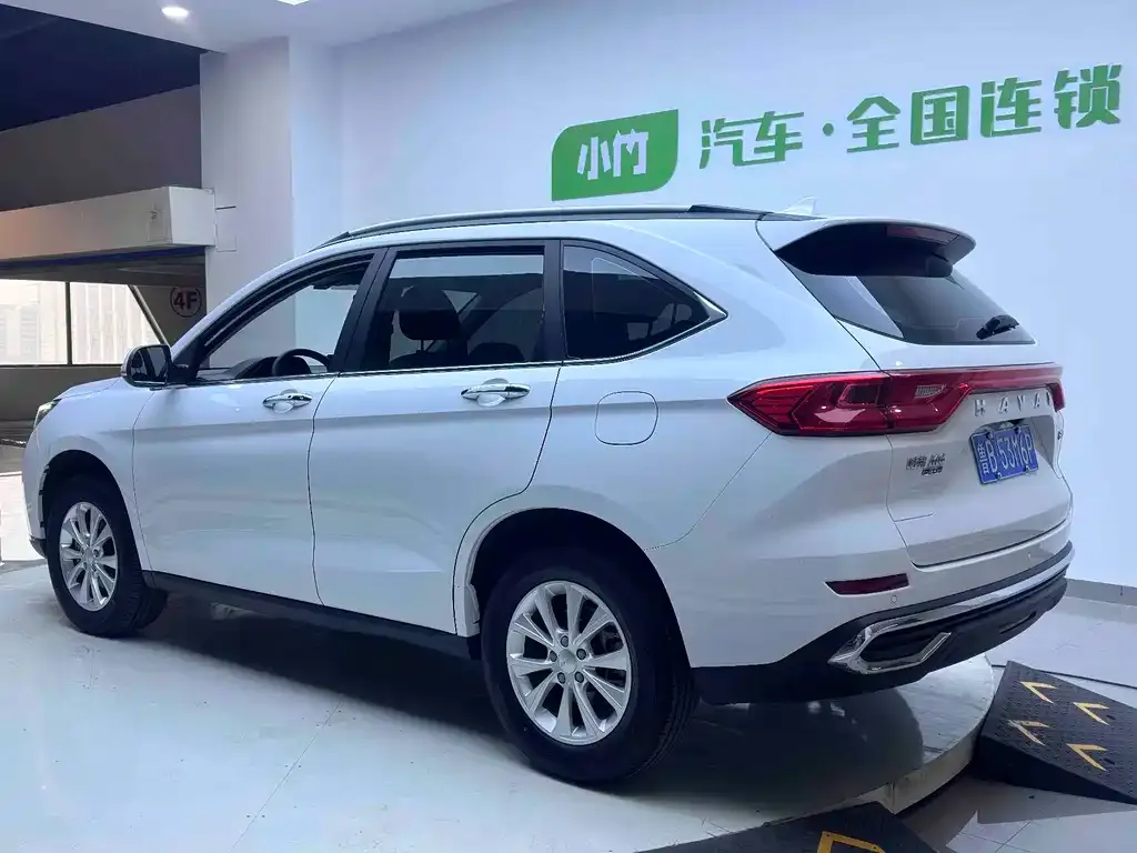 Haval M6 — фото 5