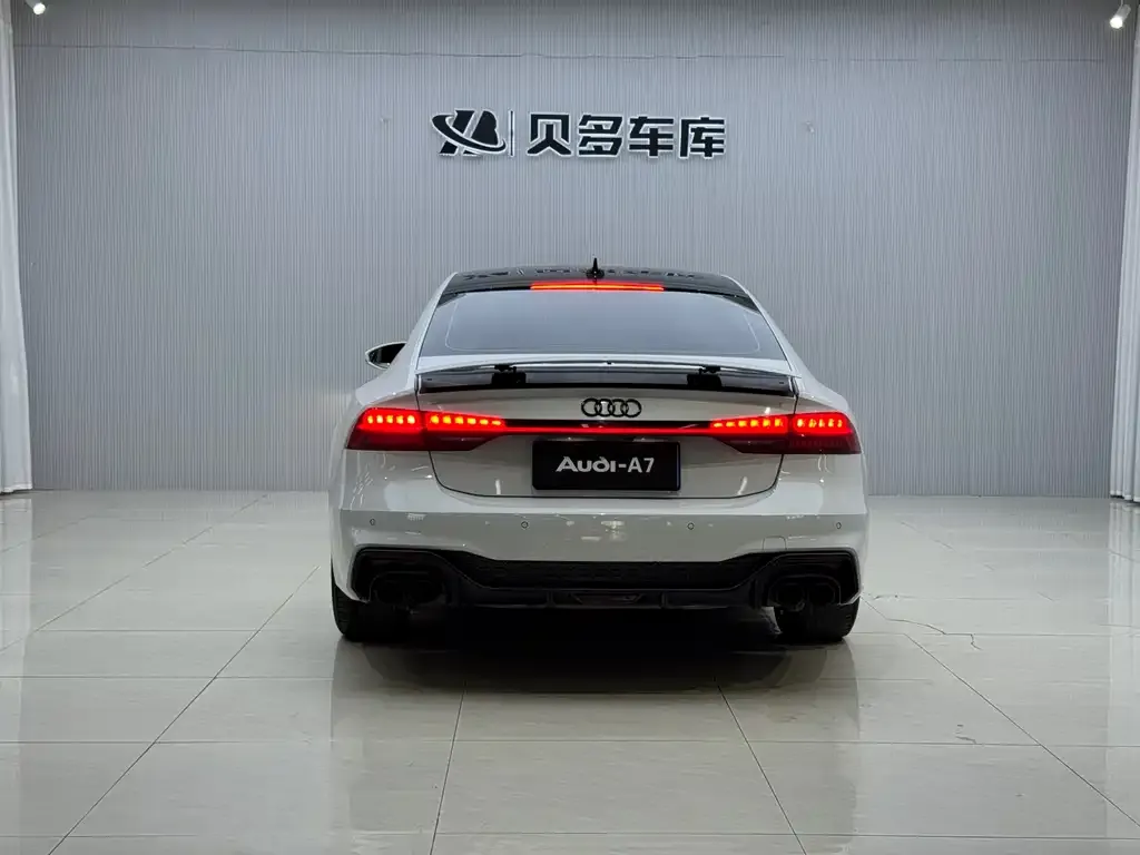 Audi A7 — фото 3