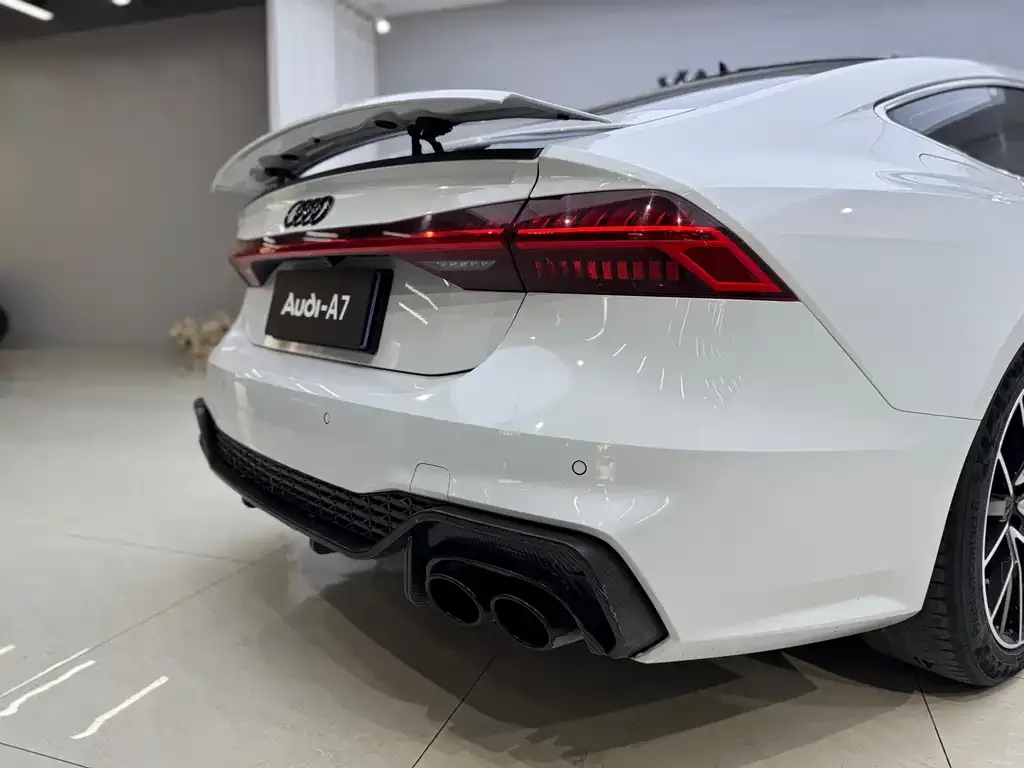 Audi A7 — фото 6