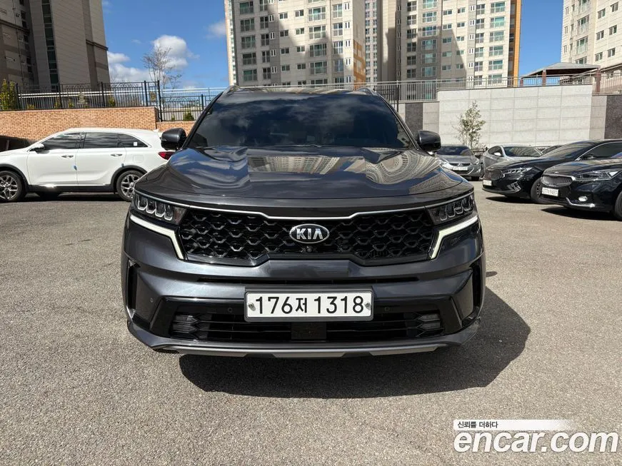 Kia Sorento — фото 1