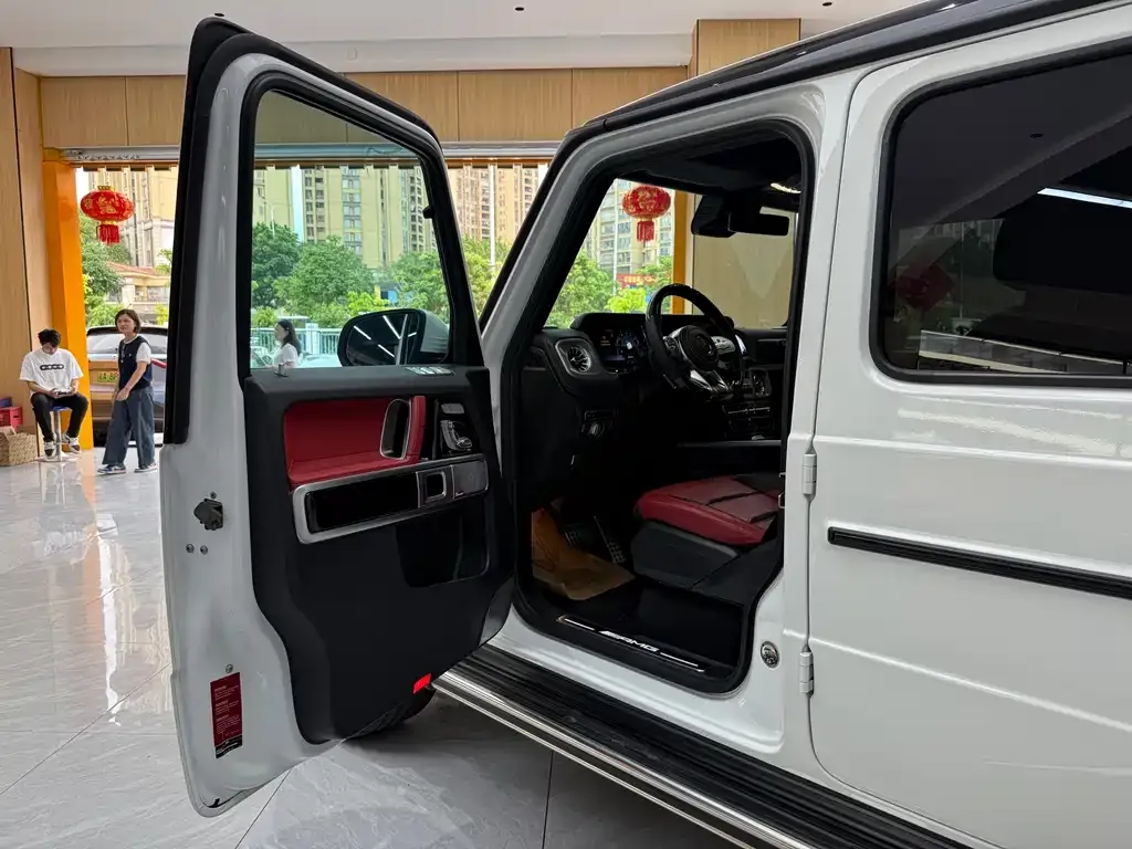 Mercedes-Benz G-Class AMG — фото 10