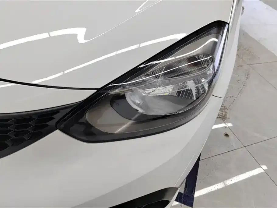 Honda Fit — фото 3