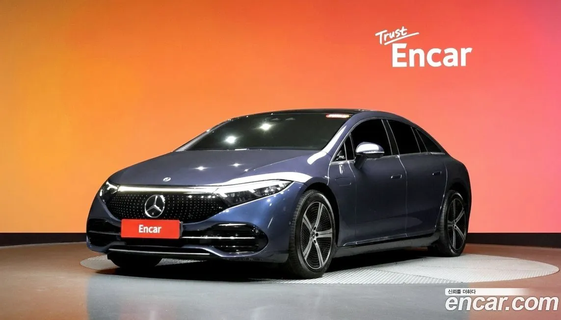 Mercedes-Benz EQS — фото 1