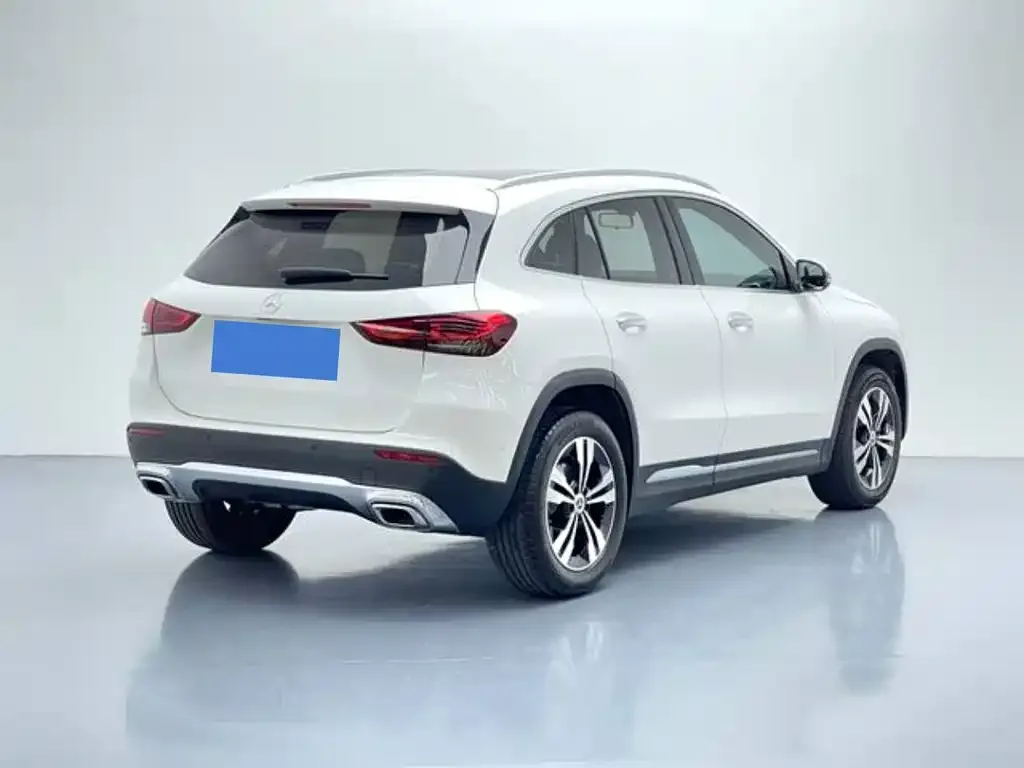 Mercedes-Benz GLA — фото 7