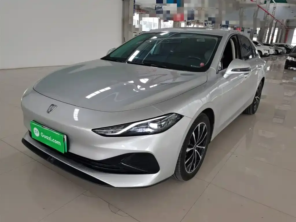Roewe D7 — фото 1