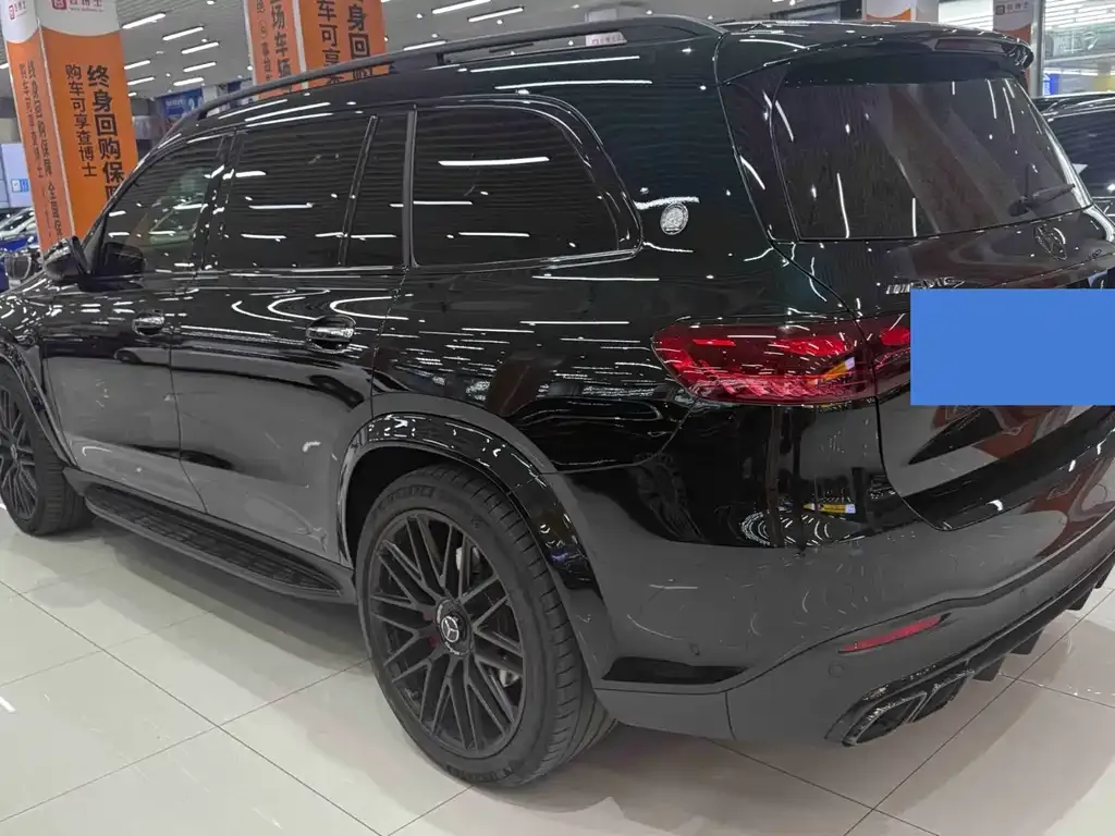 Mercedes-Benz GLS AMG — фото 9