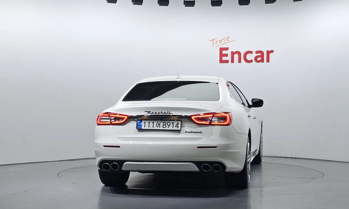 Maserati Quattroporte — фото 6