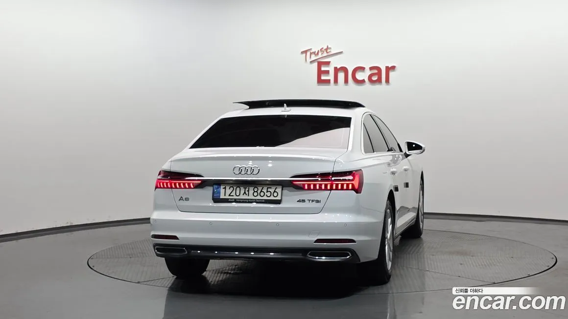 Audi A6 — фото 2