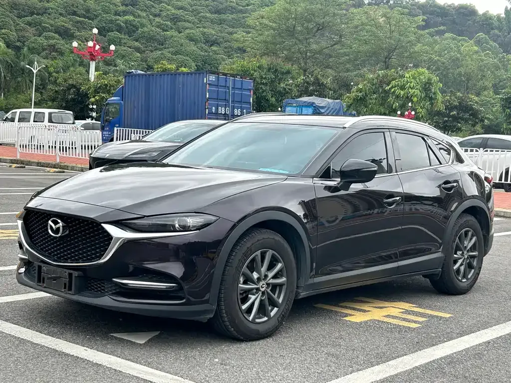 Mazda CX-4 — фото 1