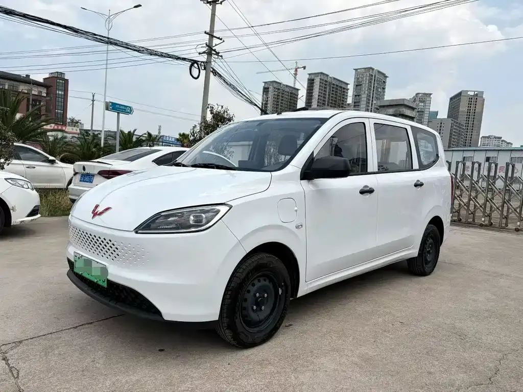 Wuling Hongguang EV — фото 1