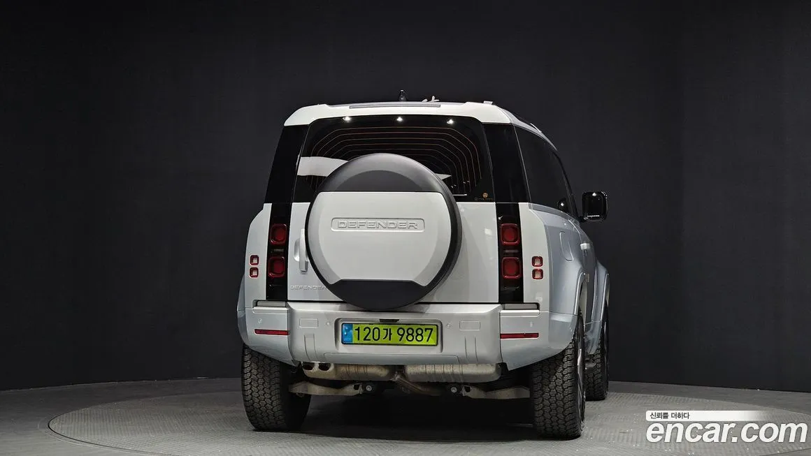 Land Rover Defender — фото 3