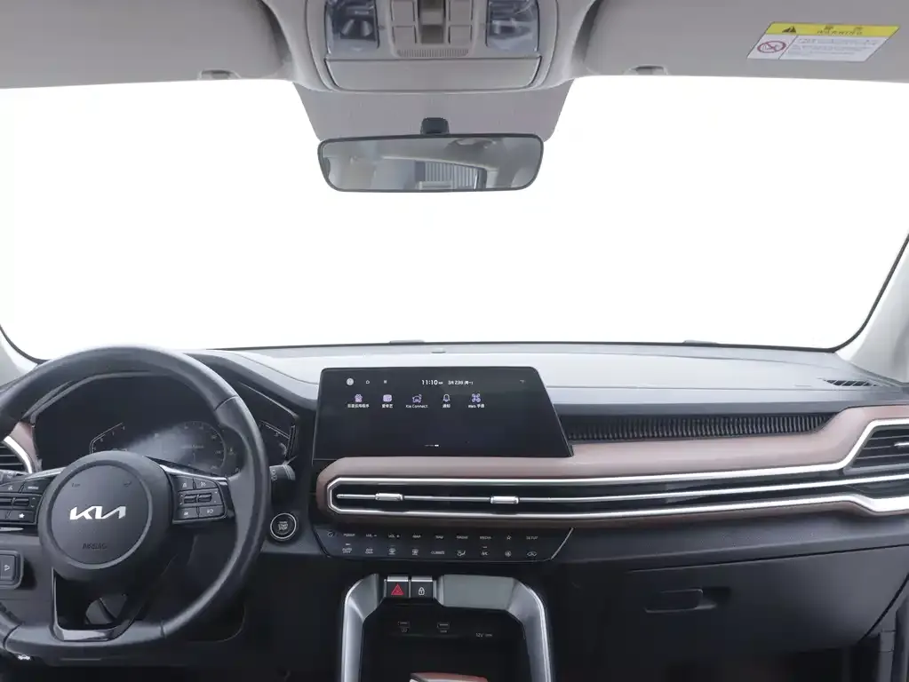 Kia Sportage — фото 9