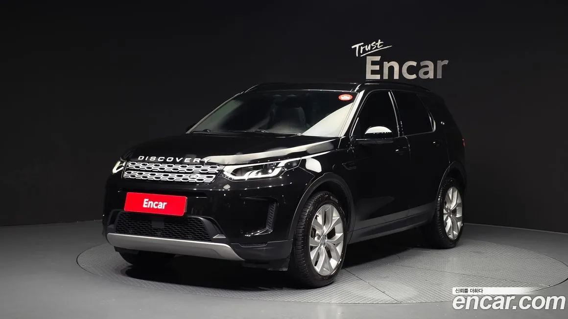 Land Rover Discovery Sport — фото 1
