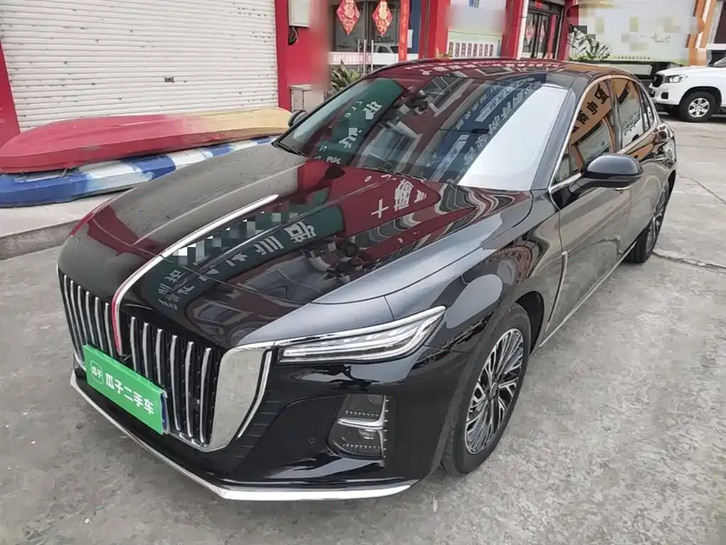 Hongqi H5 — фото 10