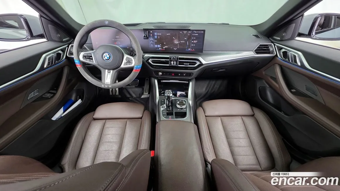 BMW i4 — фото 6