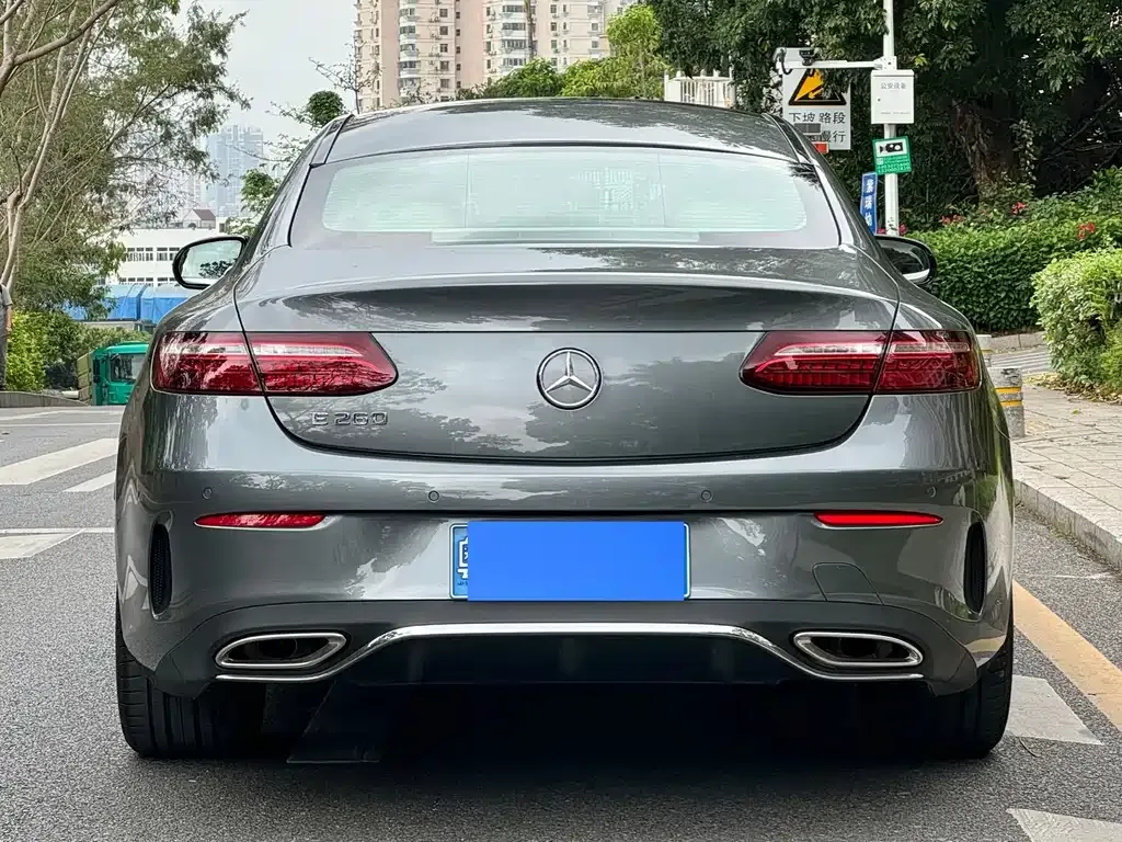 Mercedes-Benz E-Class (Import) — фото 7
