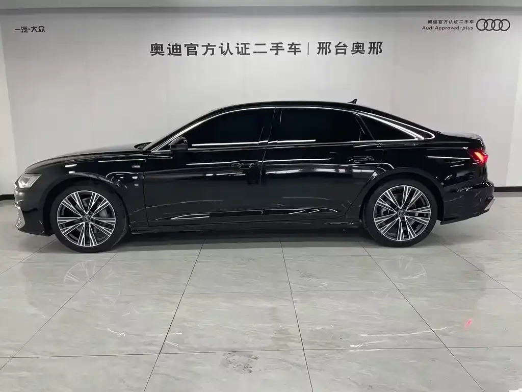 Audi A6L — фото 4