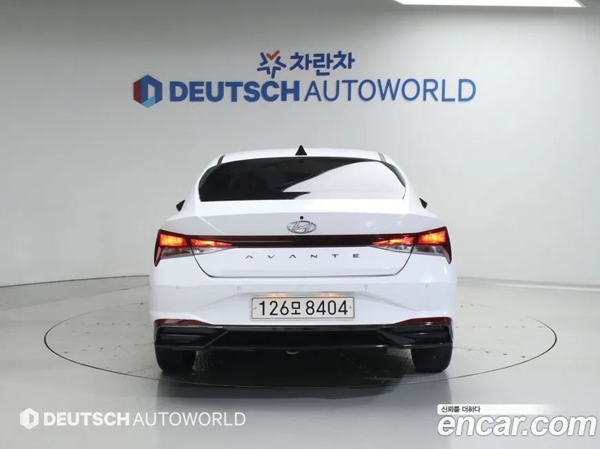 Hyundai AVANTE — фото 2