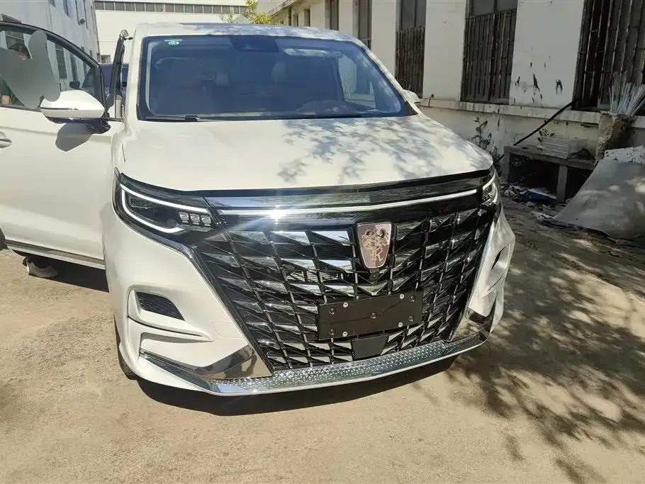 Roewe iMAX8 New Energy — фото 6
