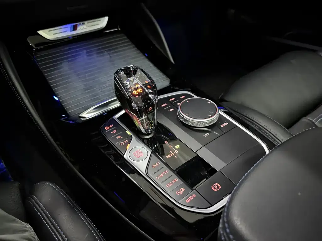 BMW X4 M40i — фото 7
