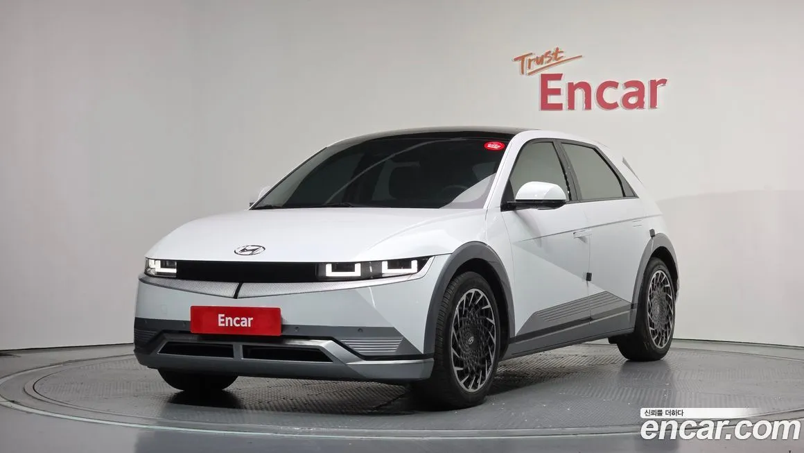 Hyundai Ioniq5 — фото 1
