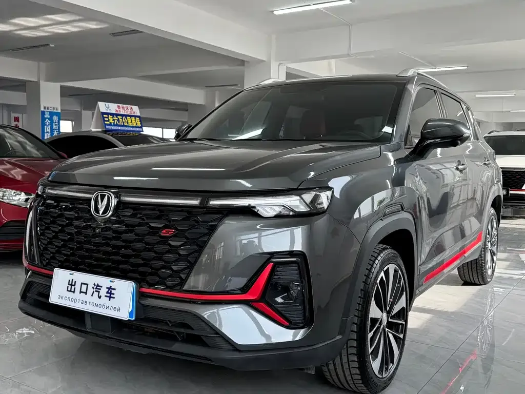 Changan CS35PLUS — фото 1