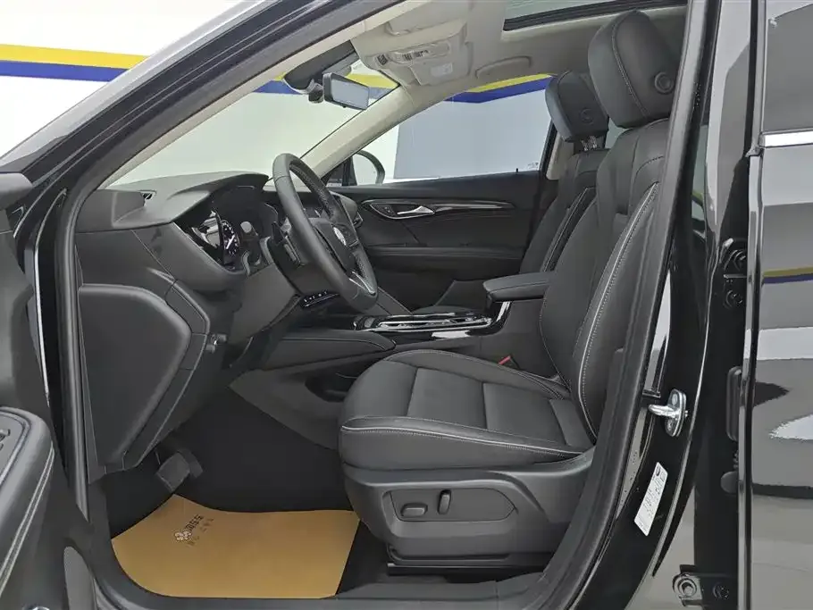 Buick Envision Plus — фото 9
