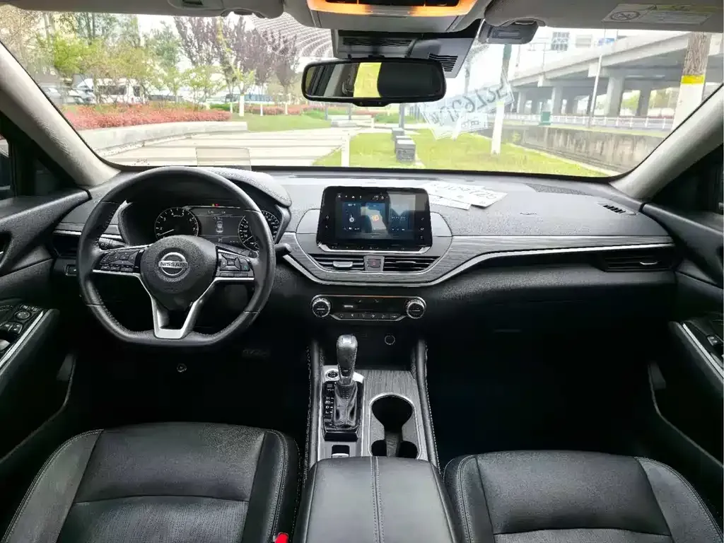 Nissan Teana — фото 2