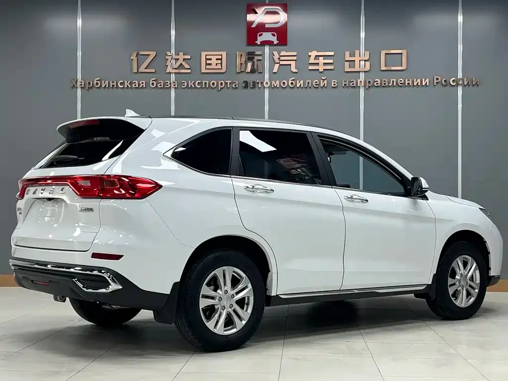 Haval M6 — фото 7